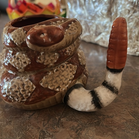 Handcrafted Ceramic Rattlesnake Mug - Picture 3 of 10